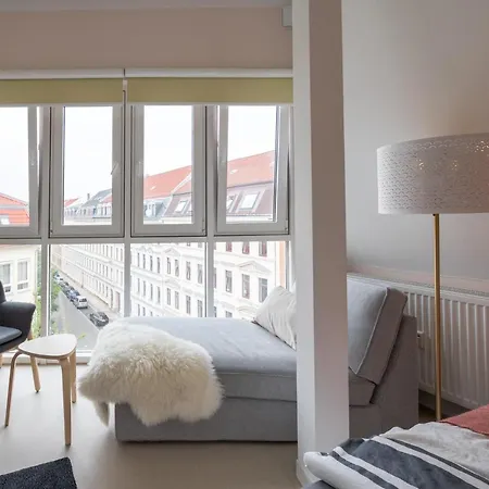 Fullhouse - - S1 - Elevator Apartment Leipzig